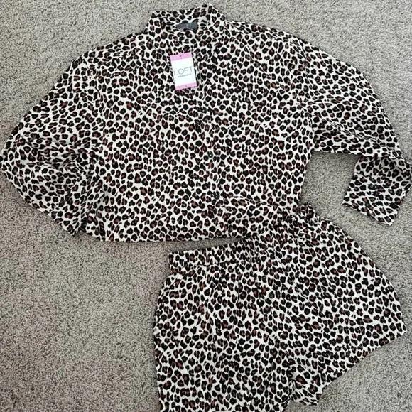 LOFT Leopard Print Pajama Set - Picture 1 of 3